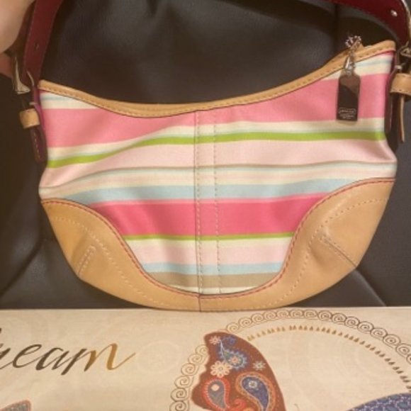Coach soho twill striped hobo bag in pastels - Picture 2 of 3